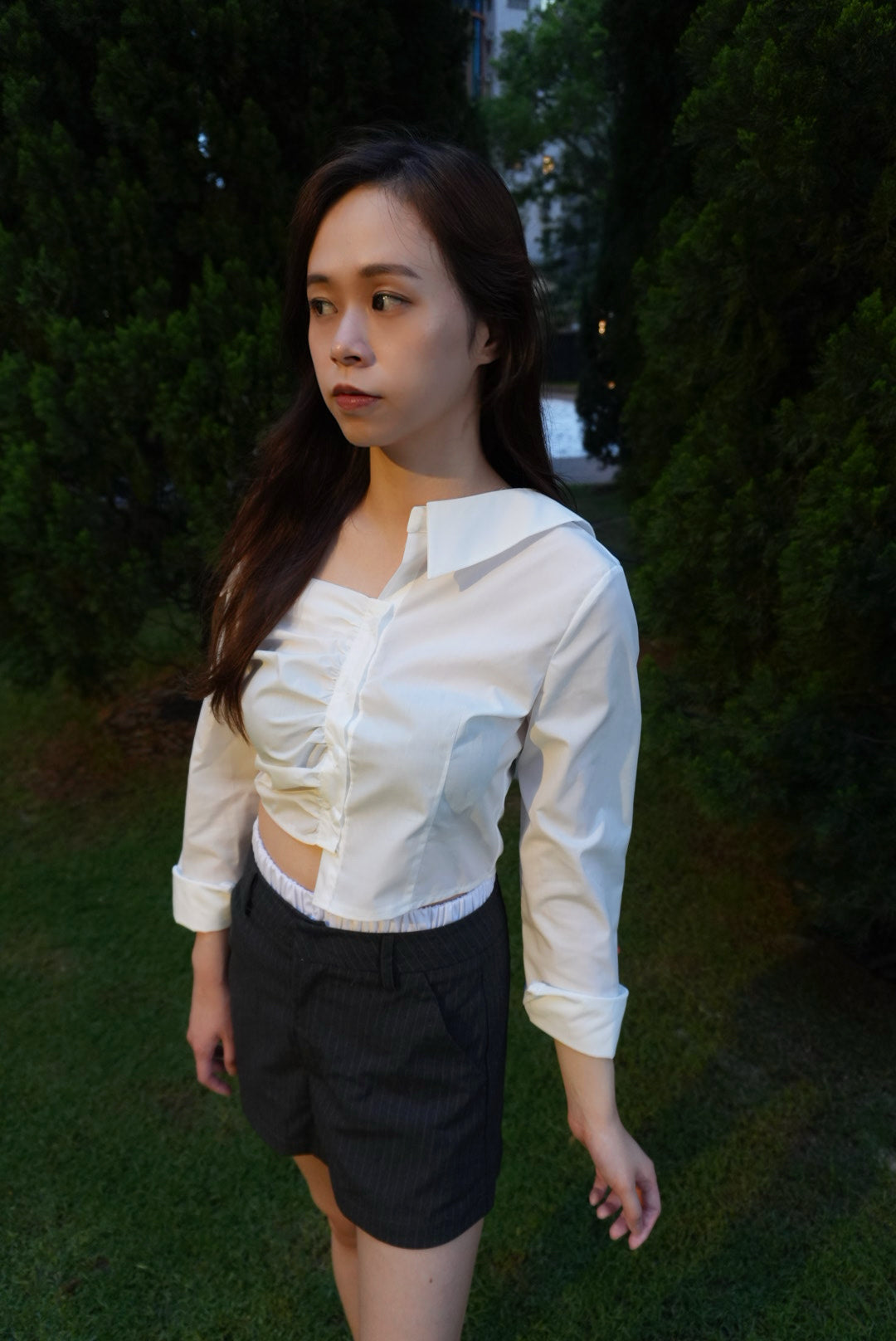 超多details! 不規則斜肩襯衫 Asymmetric Off-shoulder Shirt [2 colours]
